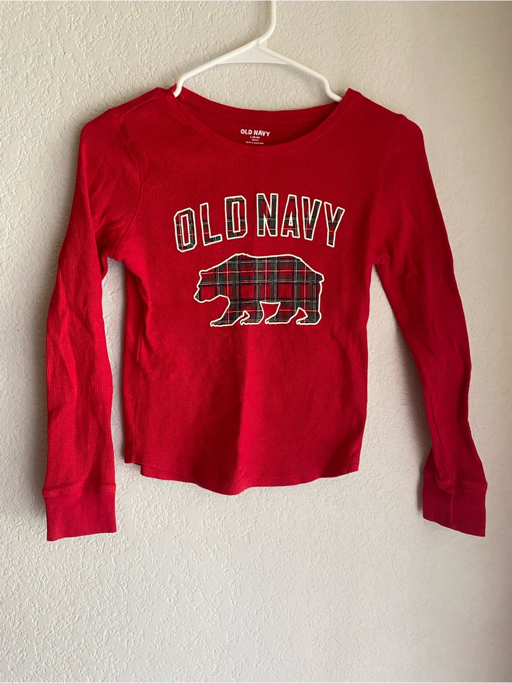 Old Navy Red Long-Sleeve Thermal Top with Plaid Bear Graphic